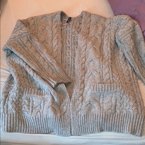thick cable knit cardigan
